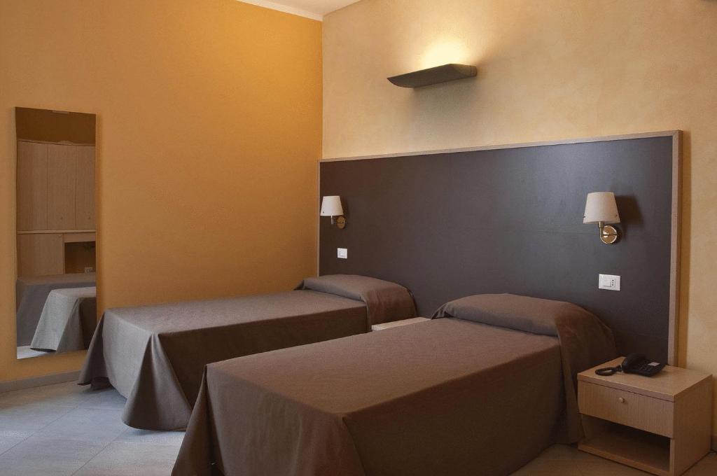 Silver Residence Hotel Bagnolo in Piano Habitación foto